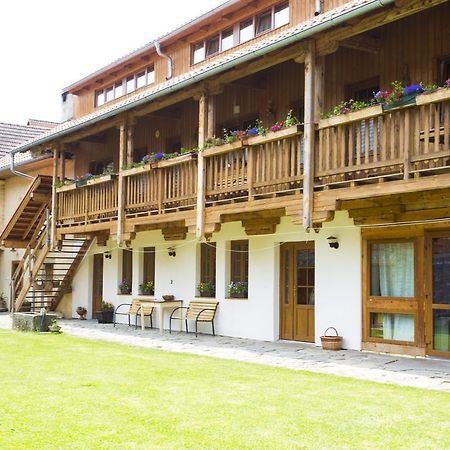 Selsky Dvur Apartment Kajov Ngoại thất bức ảnh